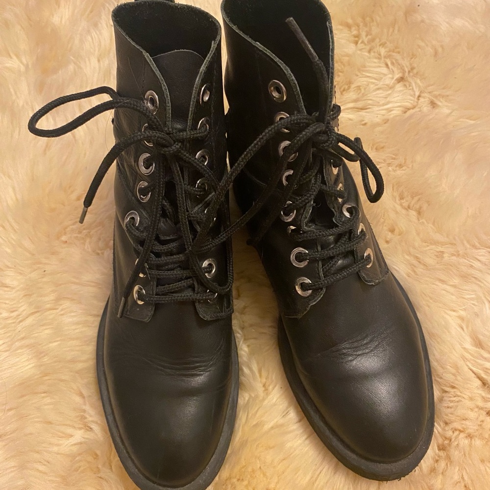 Steve Madden Envious Combat Boot Size 7 - image 3
